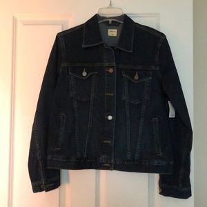 Gap classic dark denim jacket! NWT
